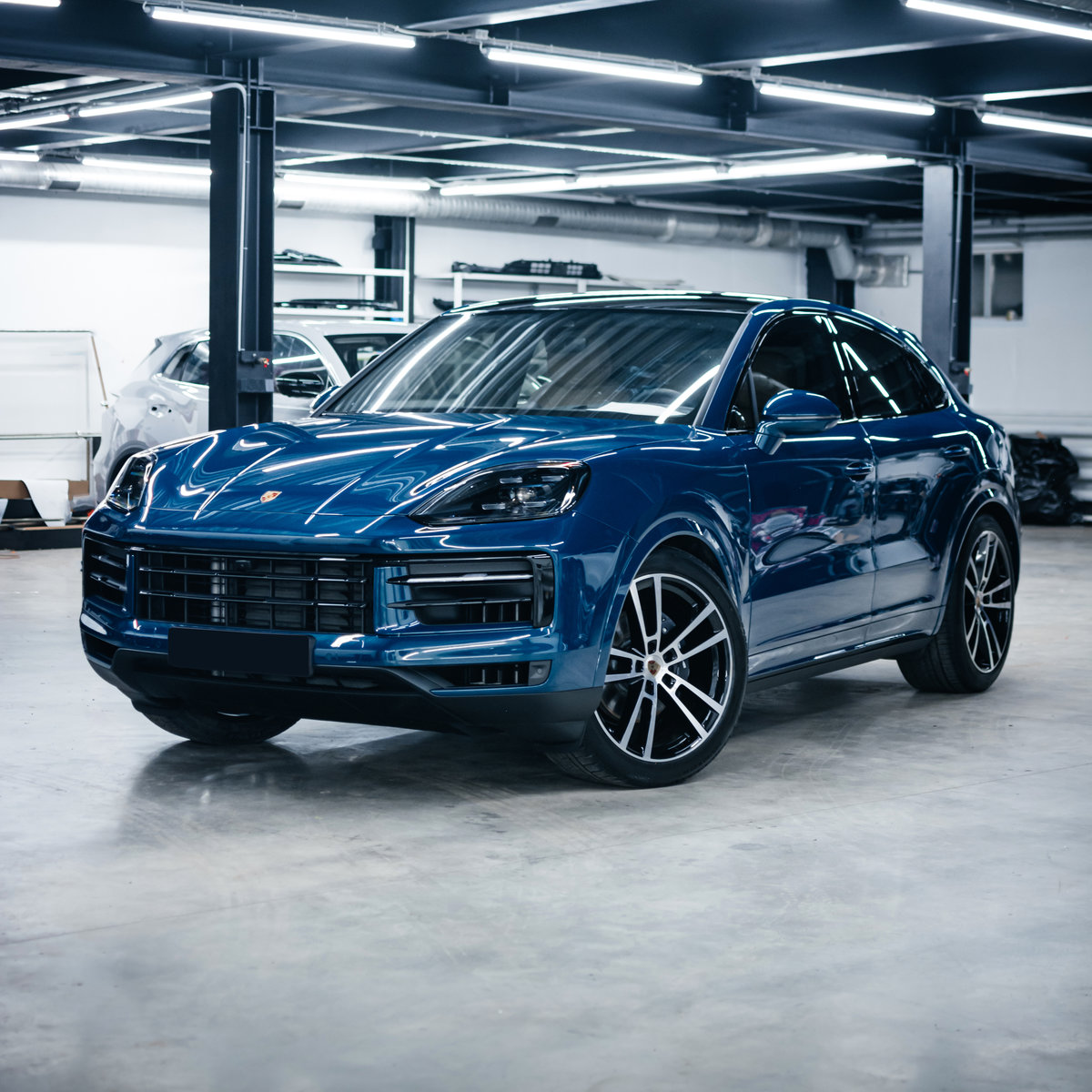 Миниатюра Антигравийная оклейка Porsche Cayenne