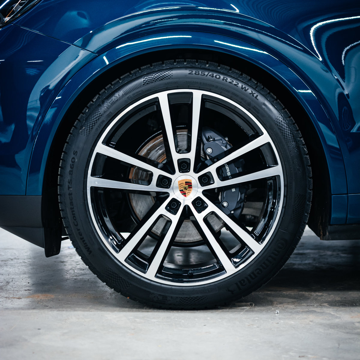 Миниатюра Антигравийная оклейка Porsche Cayenne