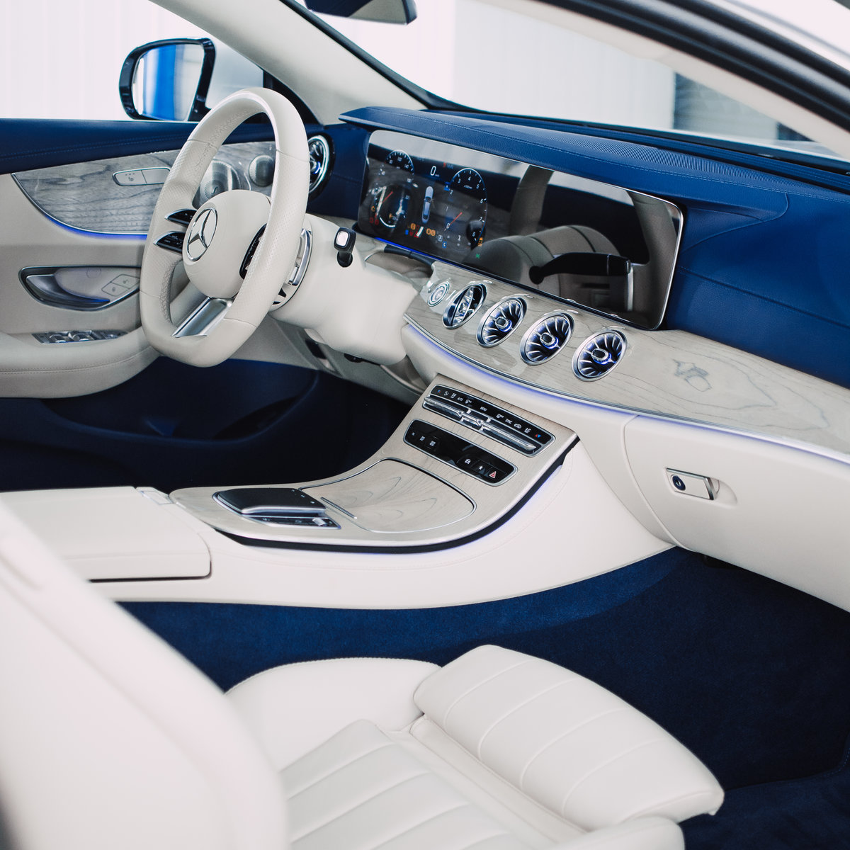 Миниатюра Антигравийная оклейка кузова Mercedes E-class