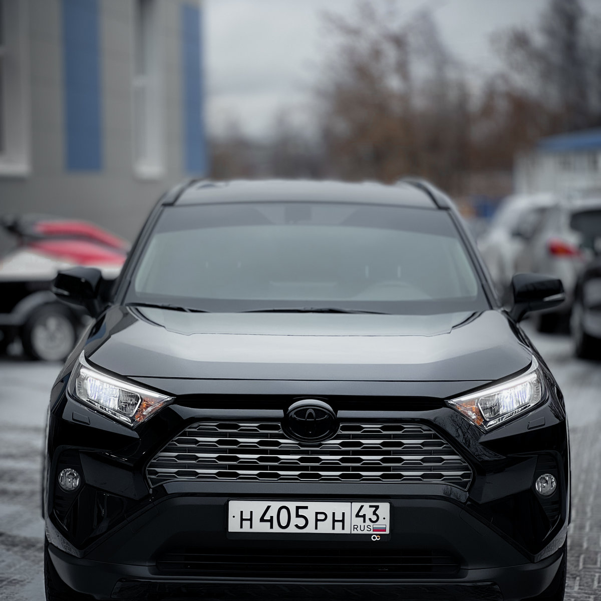Миниатюра Антигравийная оклейка Toyota Rav 4 полиуретановой пленкой