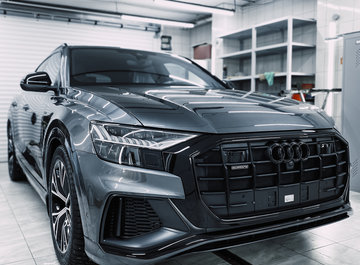 Миниатюра Антигравийная оклейка кузова Audi Q8