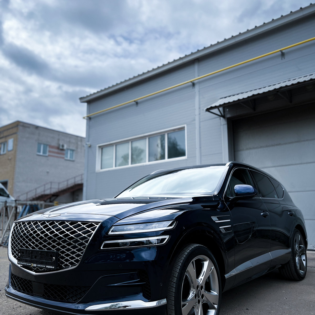 Миниатюра Антигравийная оклейка Genesis GV80 полиуретановой пленкой