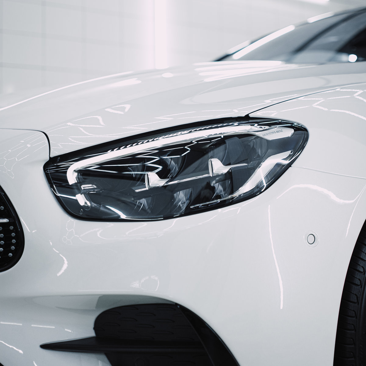 Миниатюра Антигравийная оклейка кузова Mercedes E-class