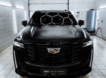 Миниатюра Оклейка в матовый полиуретан Cadillac Escalade