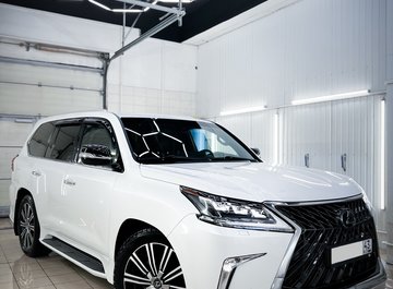 Миниатюра Антигравийная оклейка Lexus LX 570 полиуретановой пленкой
