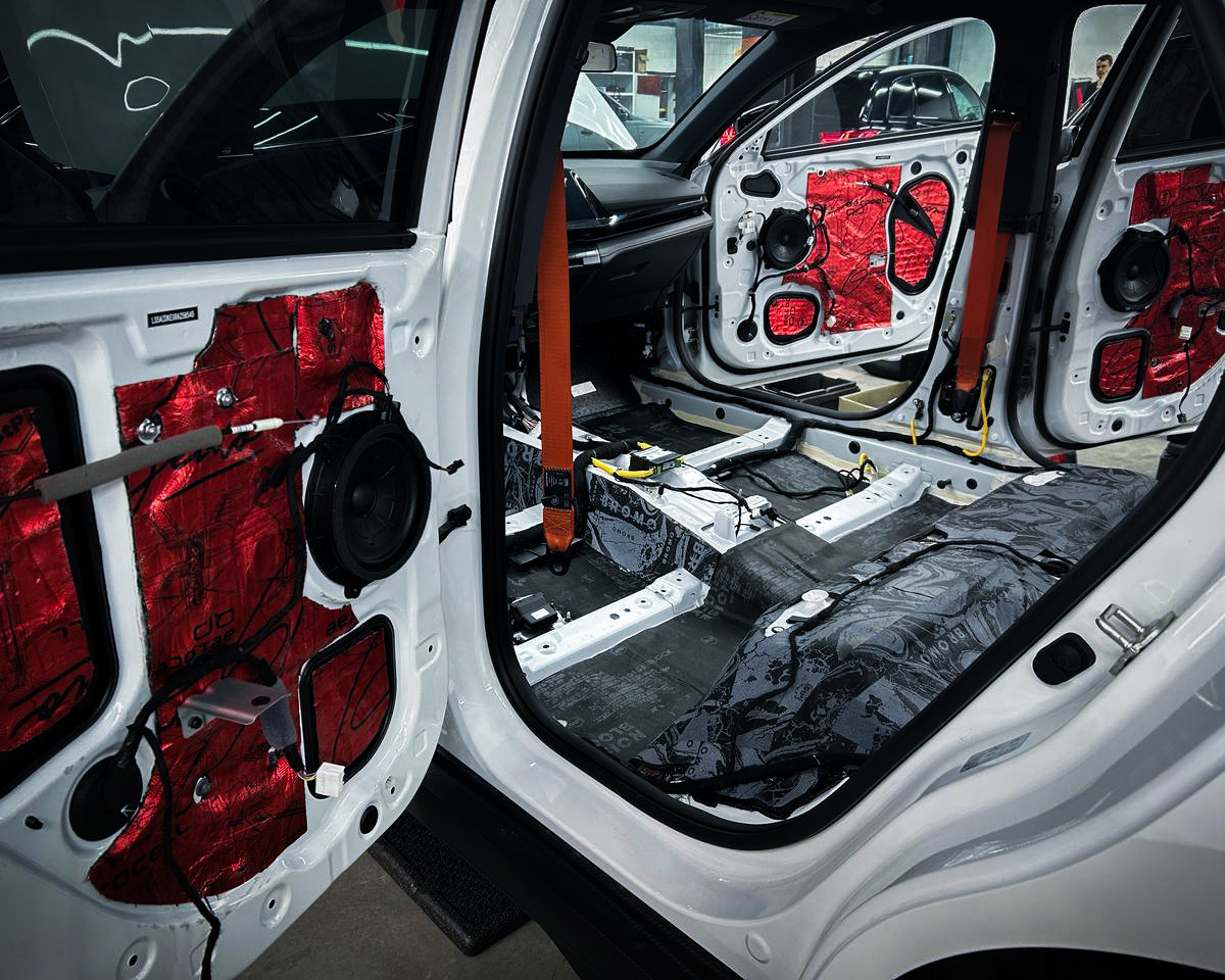 Миниатюра Шумоизоляция кузова Changan Uni-V