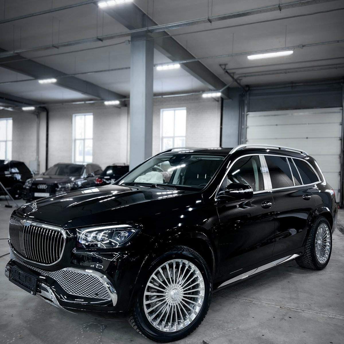 Миниатюра Антигравийная оклейка MB GLS глянцевой полиуретановой пленкой
