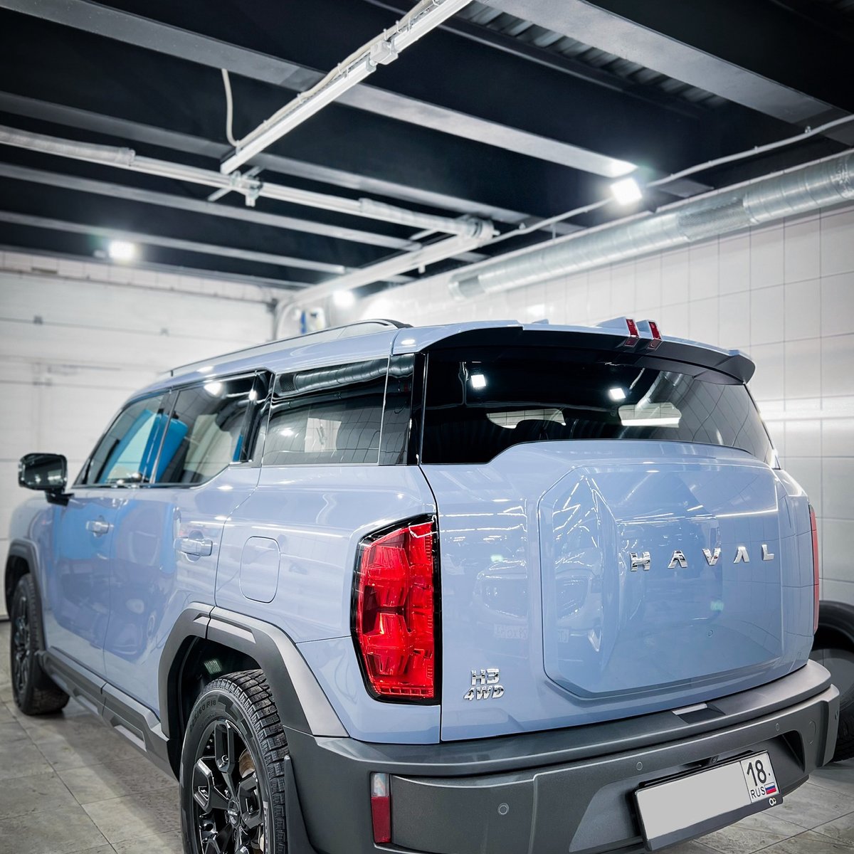 Миниатюра Антигравийная оклейка всего кузова Haval H3 полиуретановой пленкой 