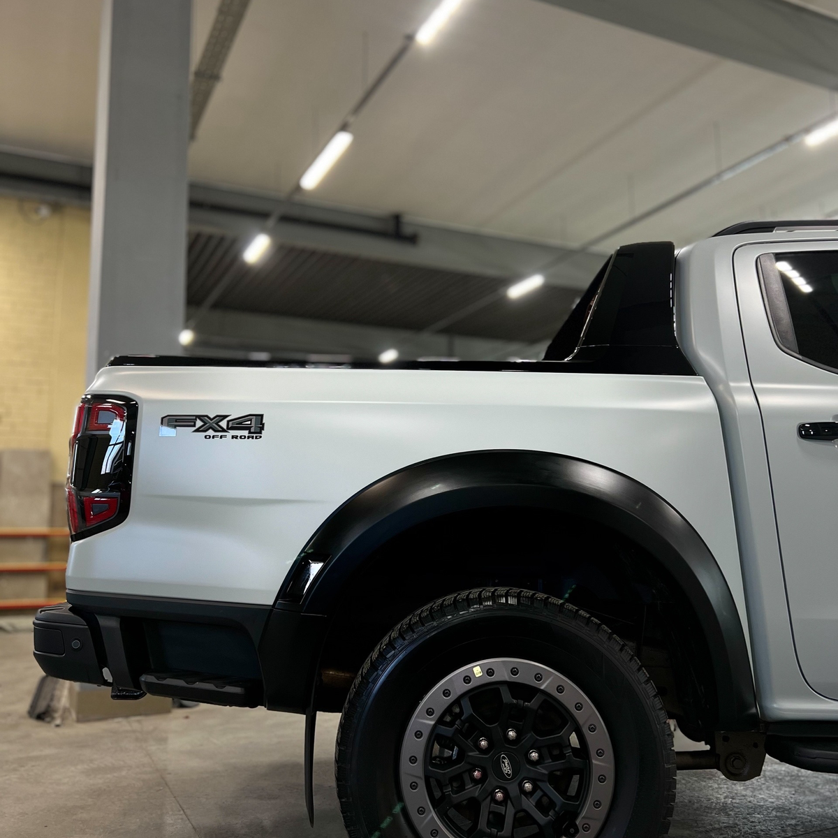 Миниатюра Антигравийная оклейка в матовый полиуретан Ford Ranger
