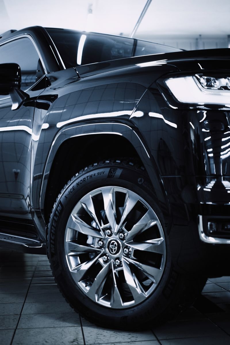 Миниатюра Полная оклейка кузова Toyota LC300
