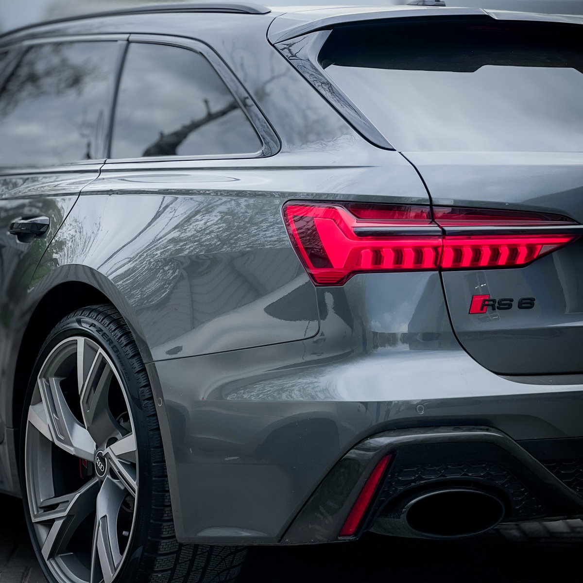 Миниатюра Тонирование стекол Audi A6 RS