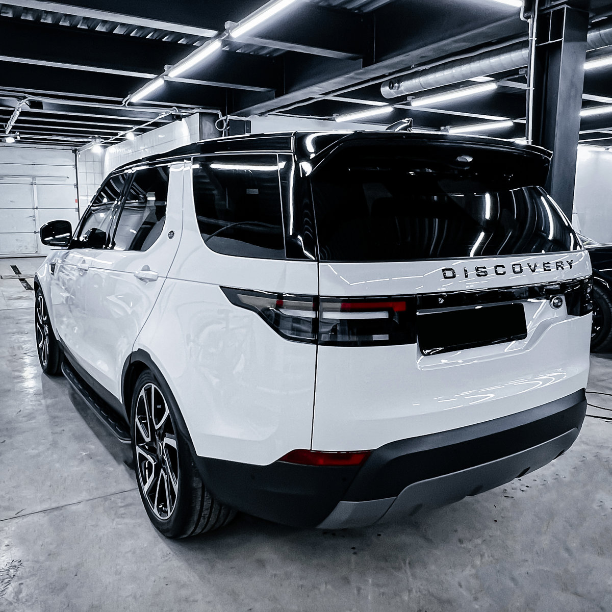 Миниатюра Антигравийная оклейка в полиуретан  Land Rover Discovery