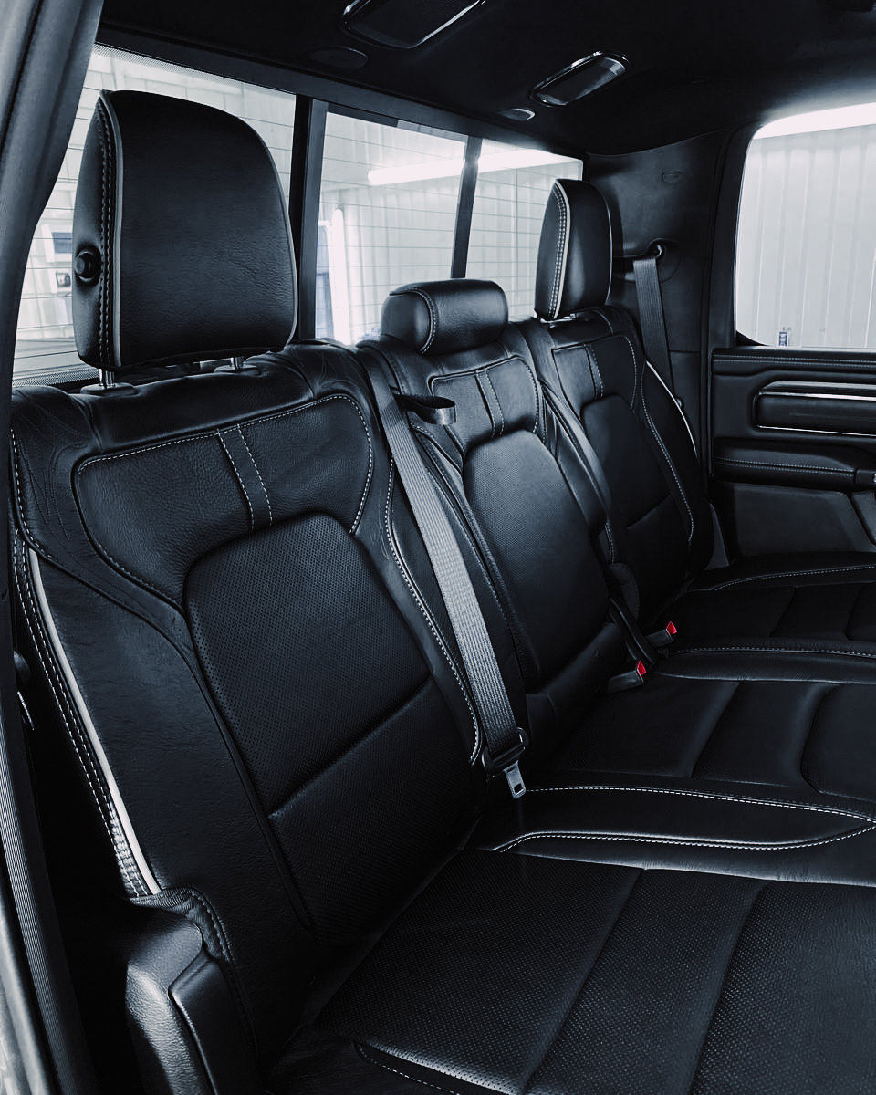 Миниатюра Антигравийная оклейка в матовый полиуретан Dodge Ram