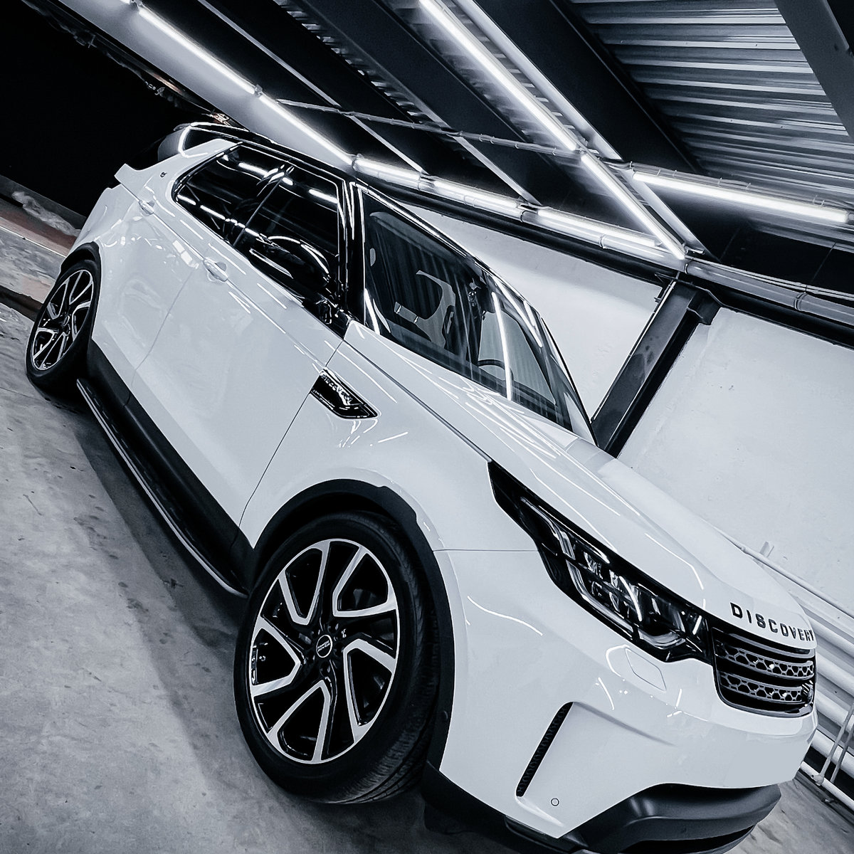 Миниатюра Антигравийная оклейка в полиуретан  Land Rover Discovery