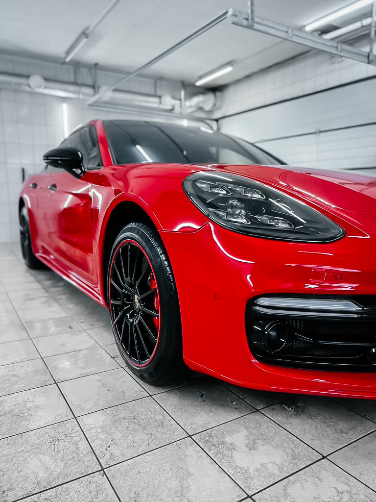 Миниатюра Оклейка в цветную полиуретановую пленку Porsche Cayenne