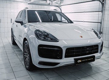 Миниатюра Оклейка в полиуретановую пленку Porsche Cayenne