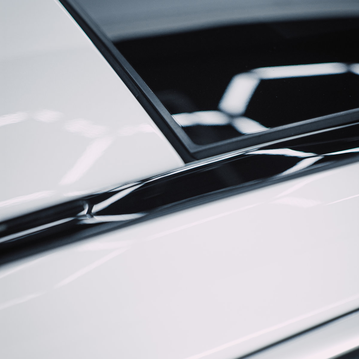 Миниатюра Антигравийная оклейка кузова Mercedes E-class