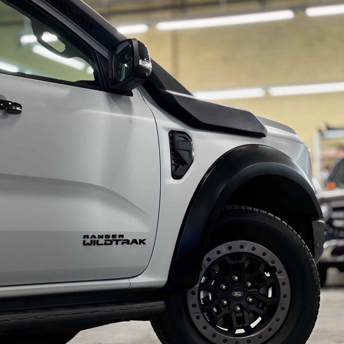 Миниатюра Антигравийная оклейка в матовый полиуретан Ford Ranger