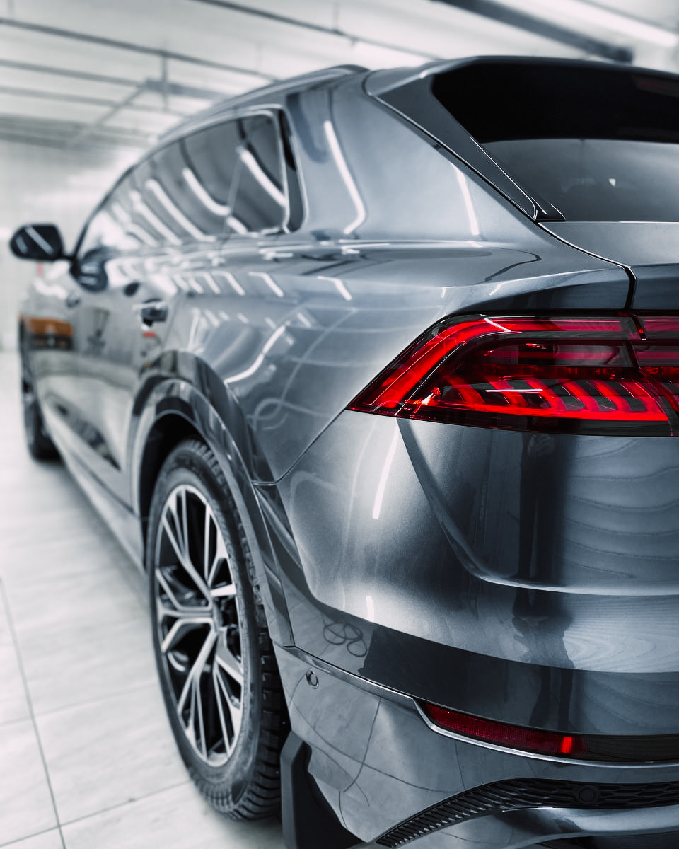 Миниатюра Антигравийная оклейка кузова Audi Q8