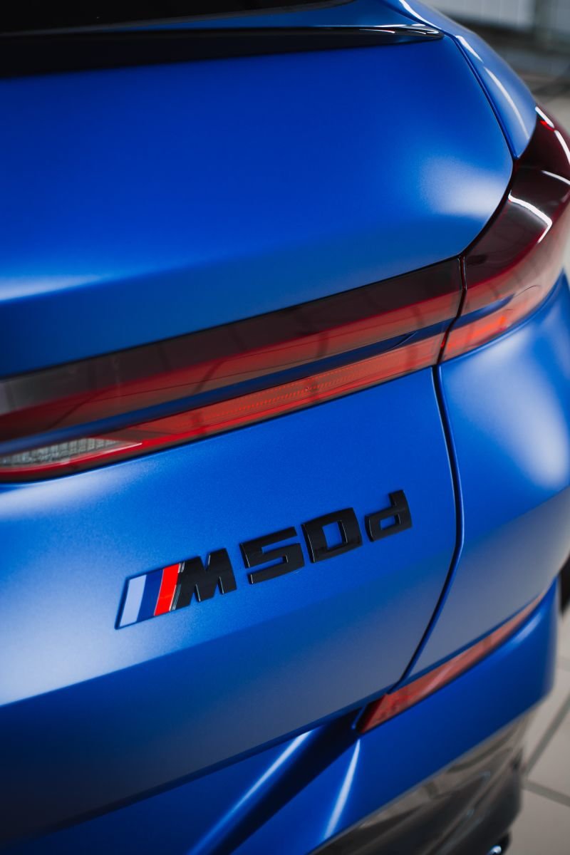 Миниатюра Оклейка в матовый полиуретан BMW X6