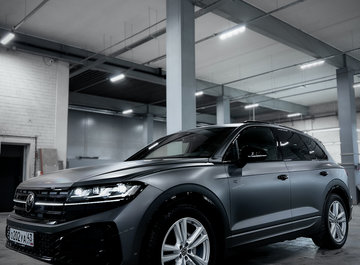 Миниатюра Антигравийная оклейка ​VW Touareg матовой полиуретановой пленкой