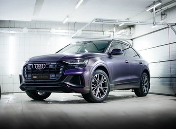Миниатюра Оклейка в цветную виниловую пленку Audi Q8