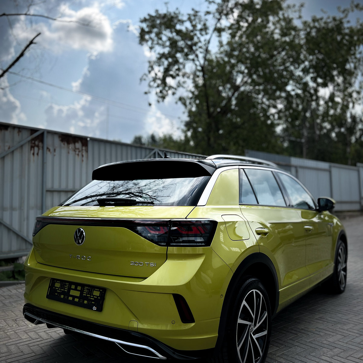 Миниатюра Антигравийная оклейка VW T-roc полиуретановой пленкой